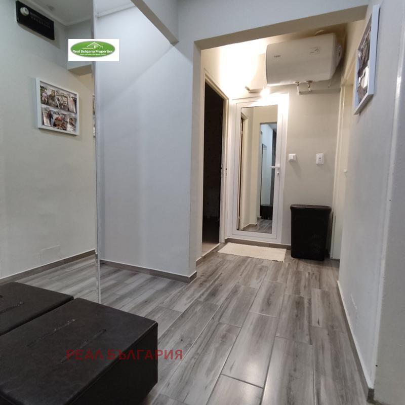 Na prodej  2 ložnice Ruse , Družba 3 , 100 m2 | 71185604 - obraz [14]