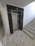 Продава 2-СТАЕН, град Плевен, Широк център • 145000 € / 283595.35 лв. • 48647260 12