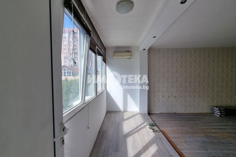 Продава  3-стаен град София , Банишора , 114 кв.м | 98598066 - изображение [8]