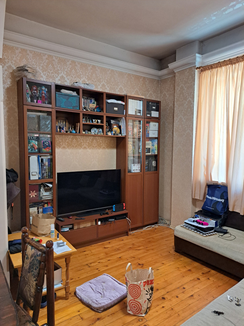 Продава 4-СТАЕН, гр. София, Център