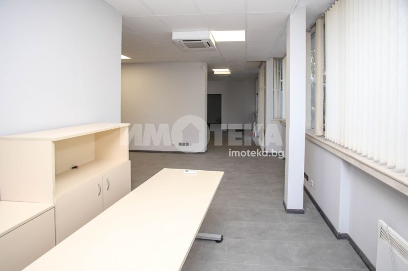 Продава ОФИС в град София, Лозенец - 215 кв.м / 750 000 € » 1 466 872.50 лв., ИМОТЕКА