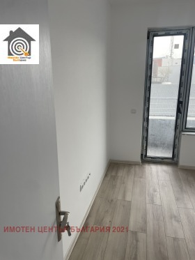 2 ložnice Gorubljane, Sofia 4