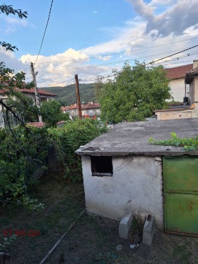 House Kostenets, region Sofia 14