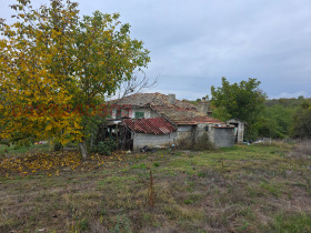 КЪЩА, 100 m2