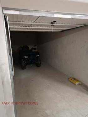 ГАРАЖ, ПАРКОМЯСТО, 20 m2