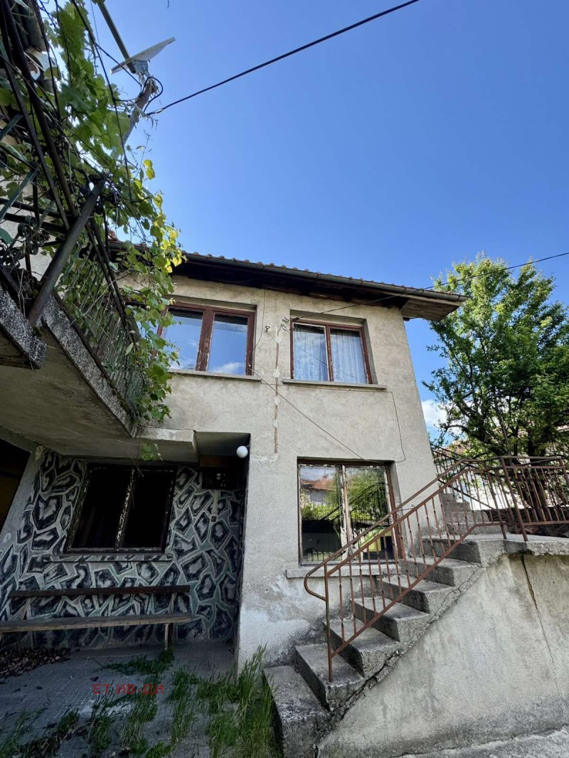 На продаж  Будинок область София , Костенец , 300 кв.м | 12400680 - зображення [2]