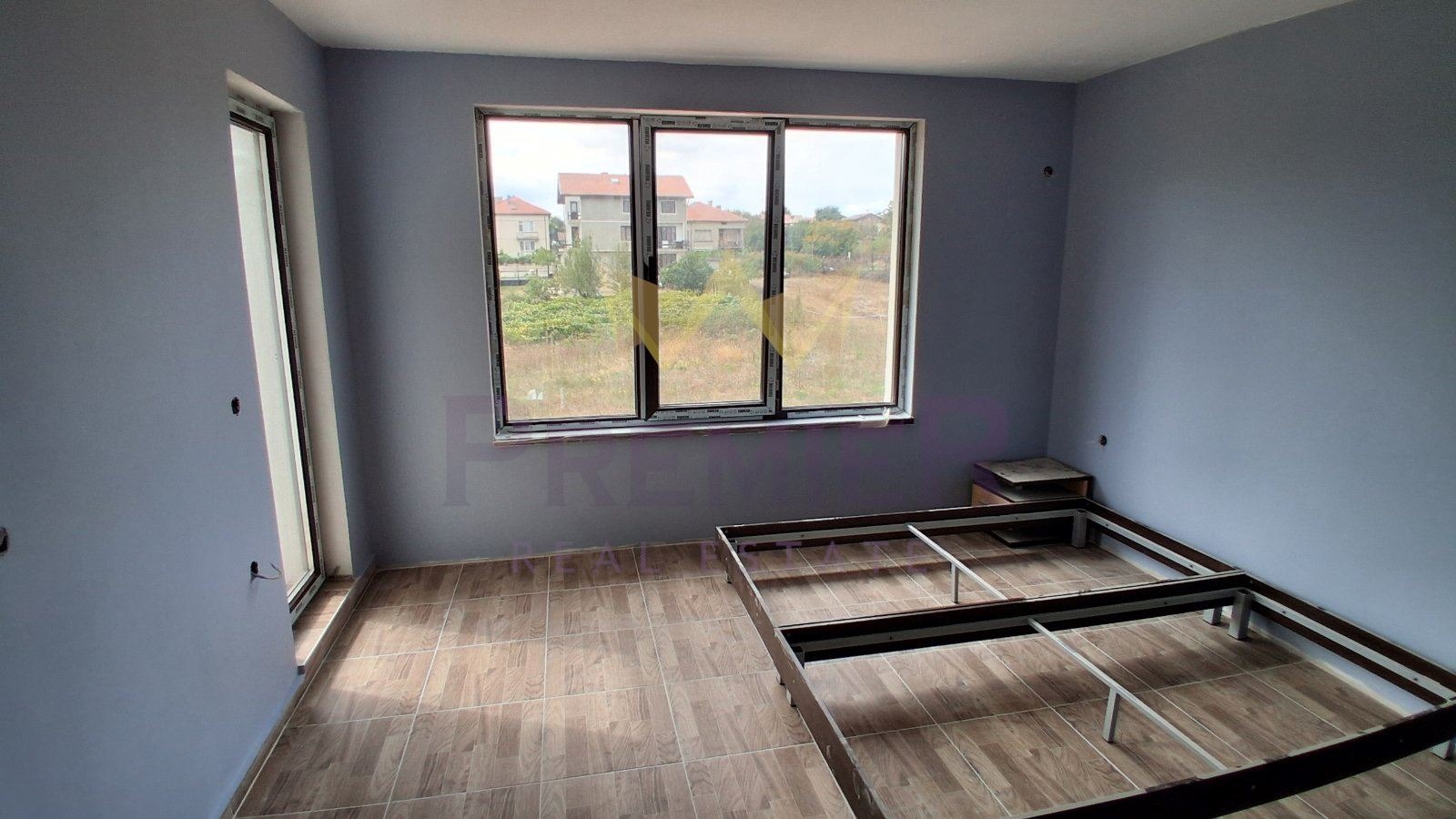 Продава КЪЩА, с. Шкорпиловци, област Варна, снимка 11 - Къщи - 54205035