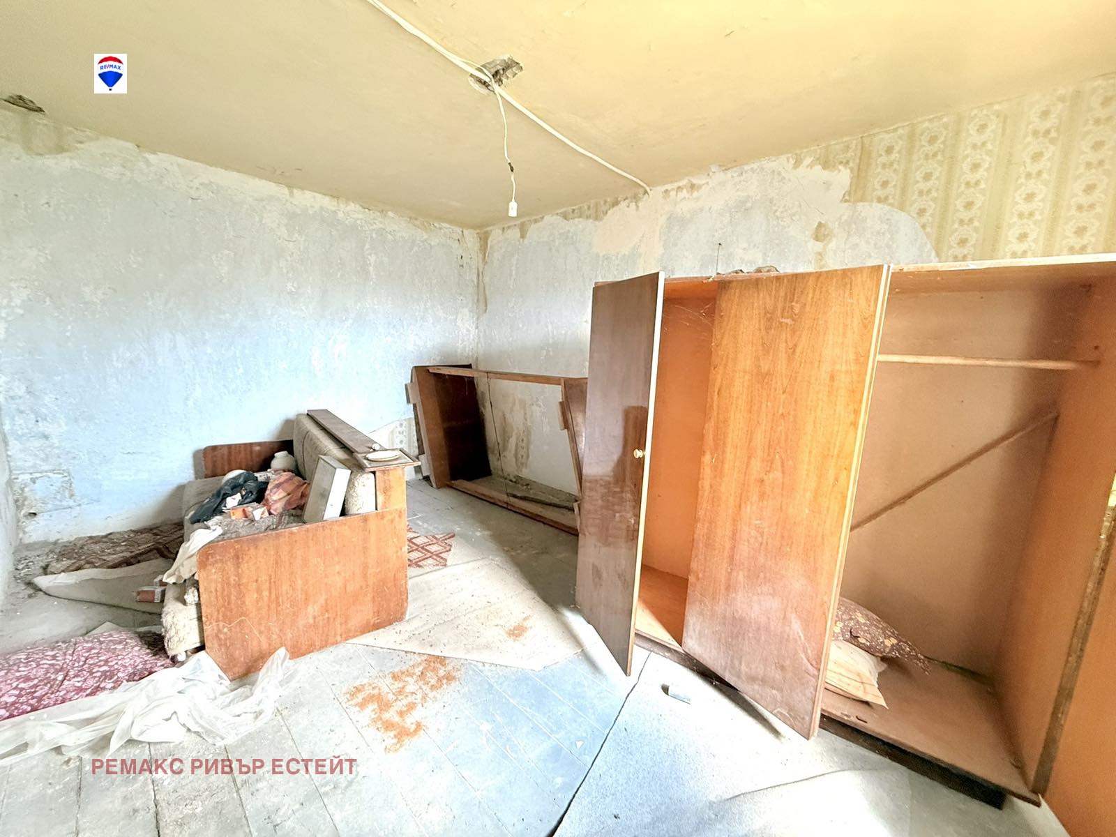 Продава КЪЩА, с. Джулюница, област Русе, снимка 11 - Къщи - 54227714