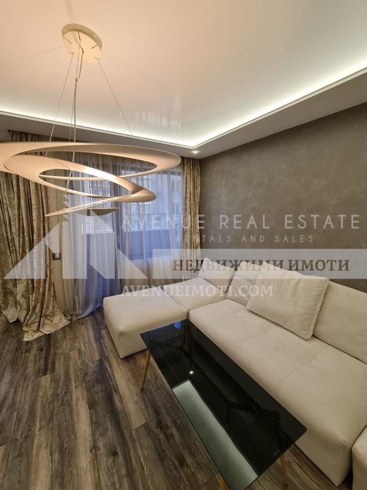 Продава 3-СТАЕН, гр. Пловдив, Център, снимка 2 - Апартаменти - 53969843