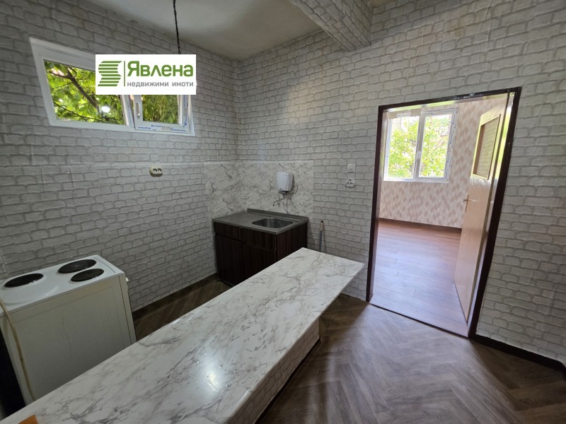 Продава ЕТАЖ ОТ КЪЩА, гр. София, Орландовци, снимка 4 - Етаж от къща - 52808740