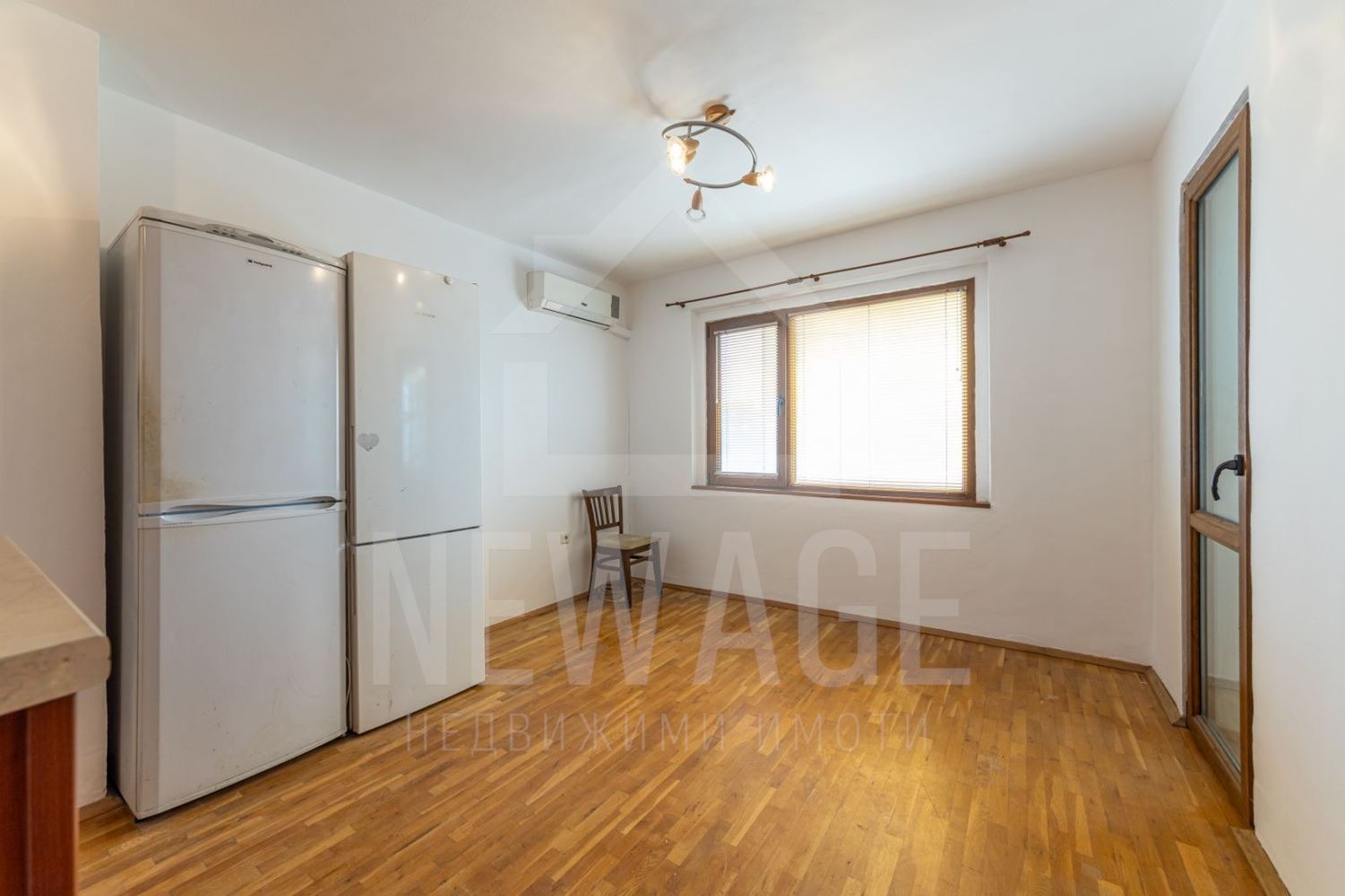 Продава 3-СТАЕН, гр. Варна, Окръжна болница-Генерали, снимка 8 - Апартаменти - 55442376