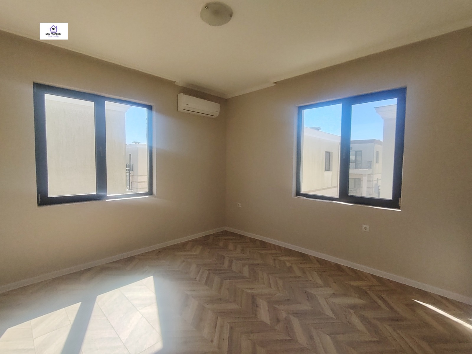 Продава КЪЩА, гр. Поморие, област Бургас, снимка 4 - Къщи - 53789481