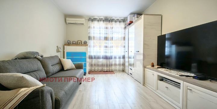 Продава 4-СТАЕН, гр. Варна, Бриз, снимка 1 - Aпартаменти - 49371751