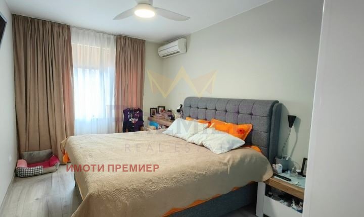 Продава 4-СТАЕН, гр. Варна, Бриз, снимка 4 - Aпартаменти - 49371751