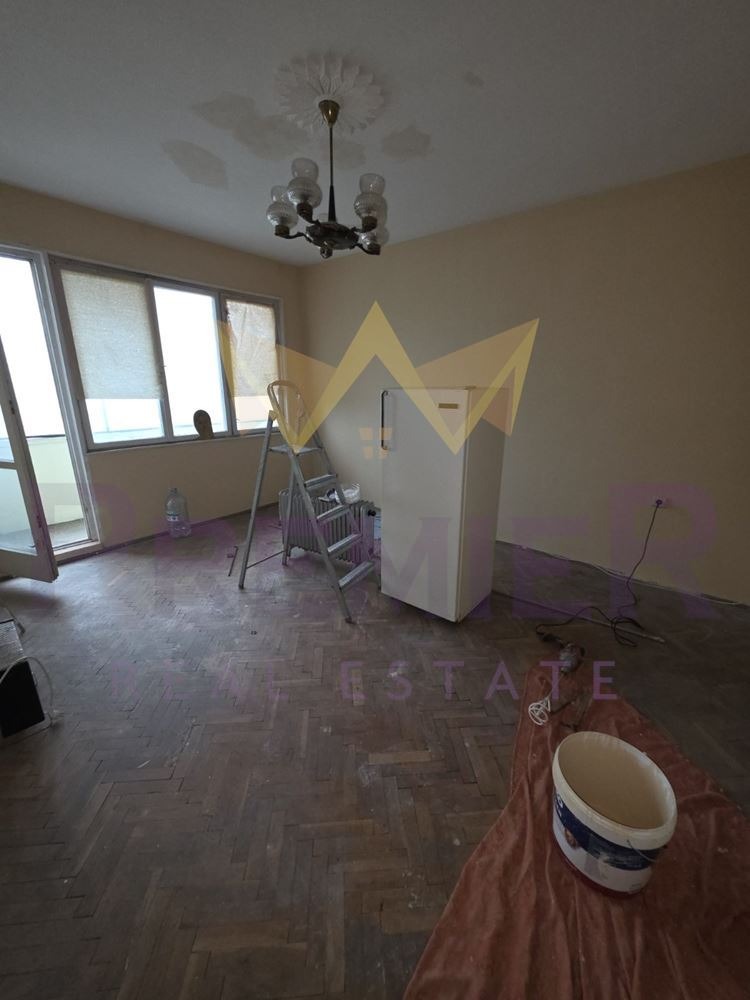 Продава МНОГОСТАЕН, гр. Силистра, Център, снимка 8 - Апартаменти - 55011014