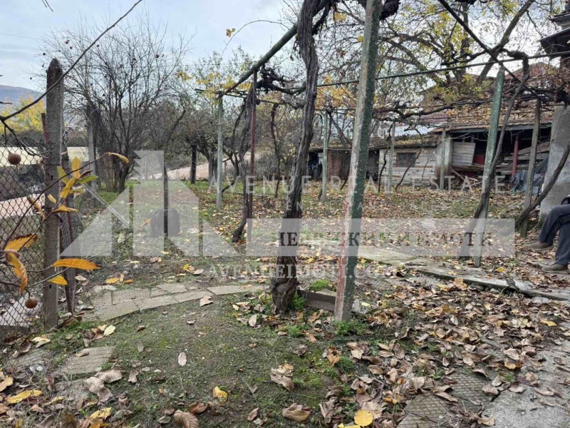 Продава КЪЩА, гр. Перущица, област Пловдив, снимка 8 - Къщи - 52473928
