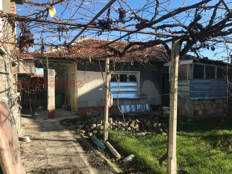 Продава КЪЩА, гр. Първомай, област Пловдив, снимка 10 - Къщи - 53445915