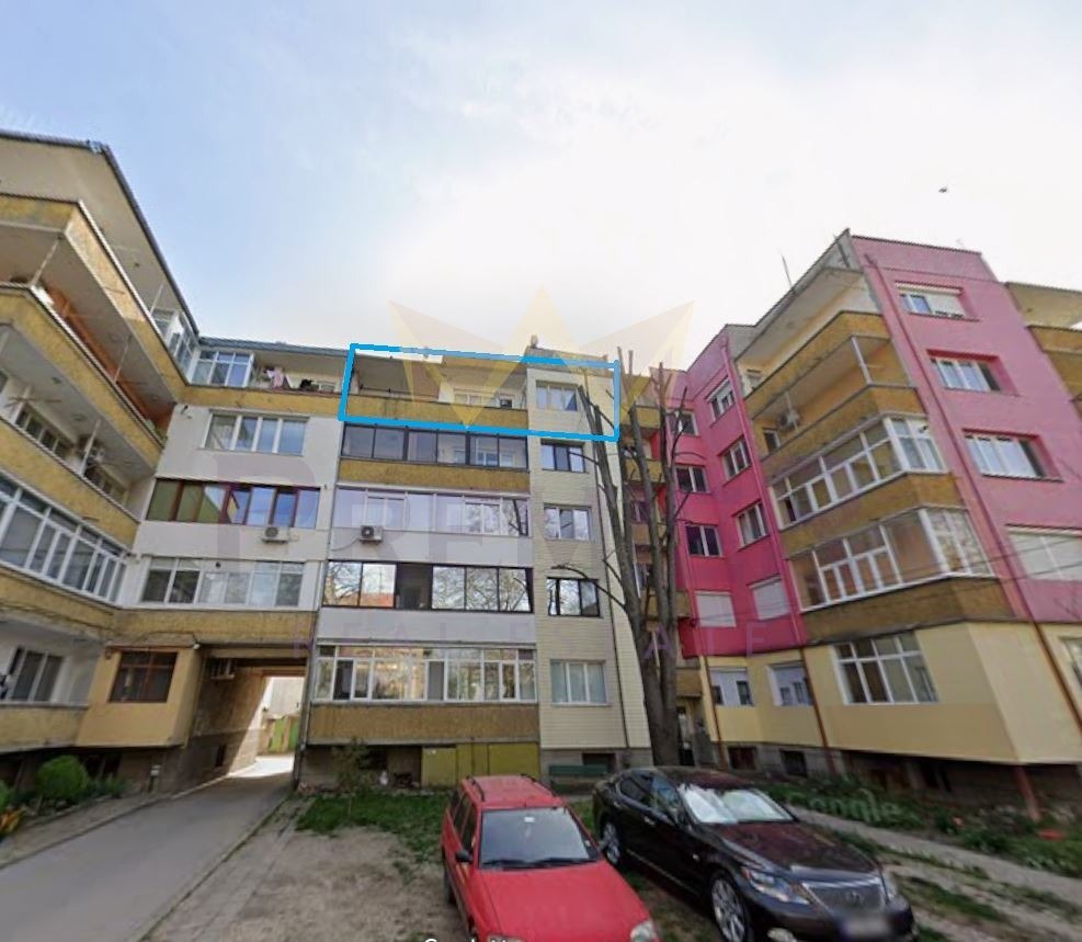 Продава МНОГОСТАЕН, гр. Силистра, Център, снимка 2 - Апартаменти - 55011014