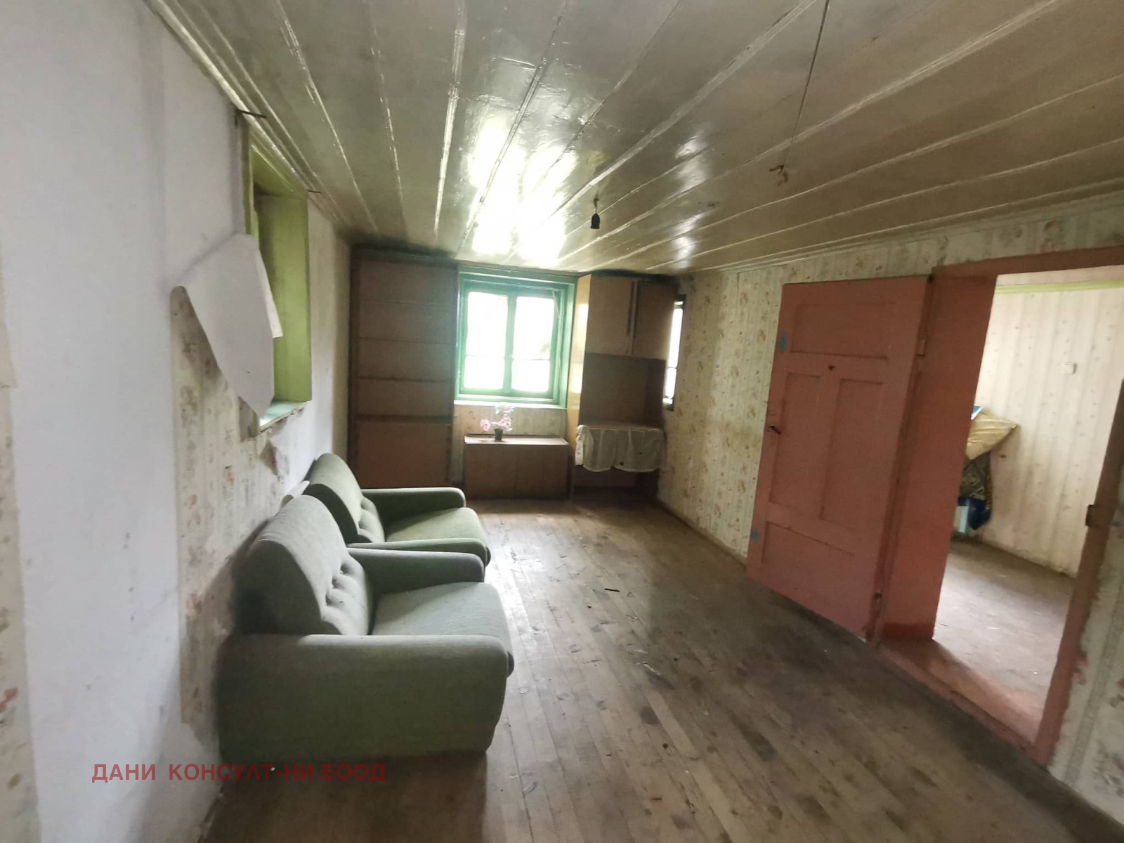 Продава КЪЩА, с. Долна Липница, област Велико Търново, снимка 2 - Къщи - 40656737