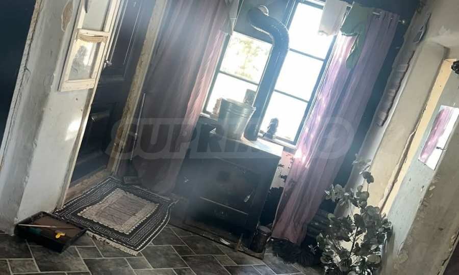 Продава КЪЩА, гр. Стражица, област Велико Търново, снимка 14 - Къщи - 53616361