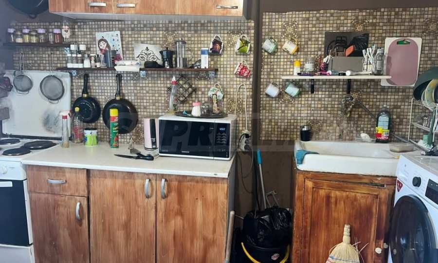 Продава КЪЩА, гр. Стражица, област Велико Търново, снимка 9 - Къщи - 53616361