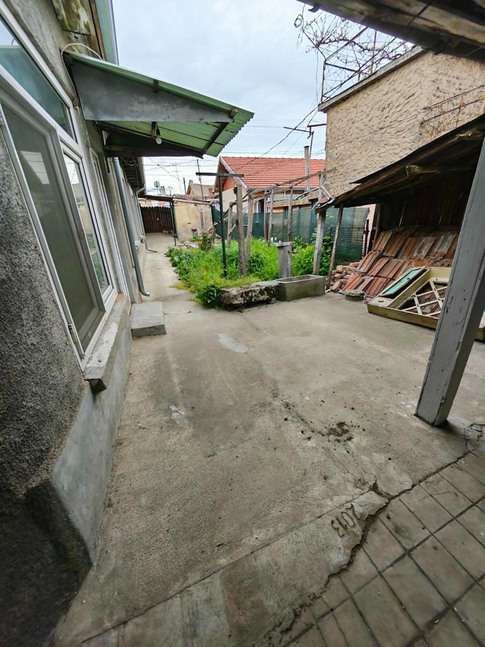 Продава КЪЩА, гр. Силистра, Център, снимка 2 - Къщи - 55515895