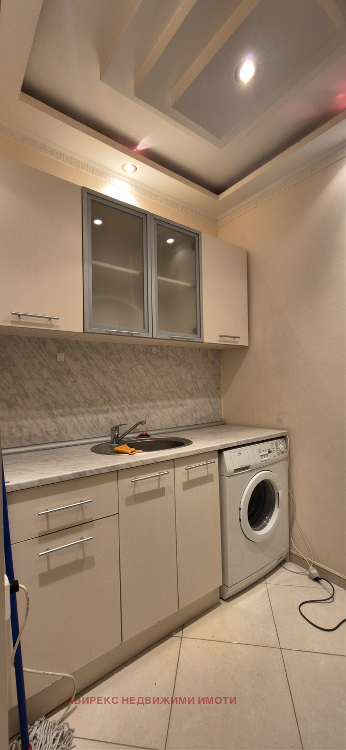 Продава 1-СТАЕН, гр. Пловдив, Изгрев, снимка 8 - Апартаменти - 55304188