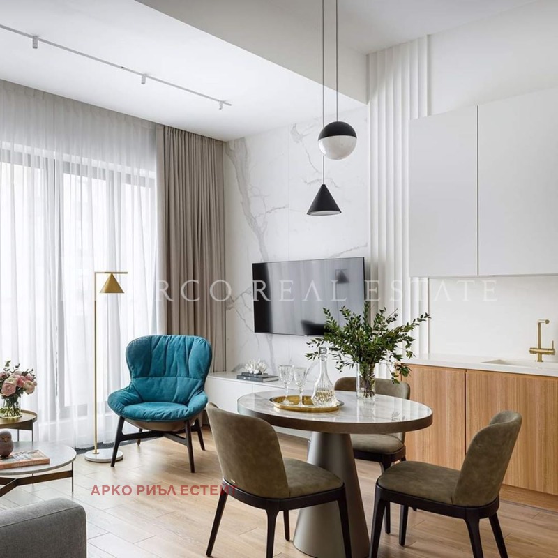 Satılık  2 yatak odası Sofia , Zona B-5 , 150 metrekare | 26485341