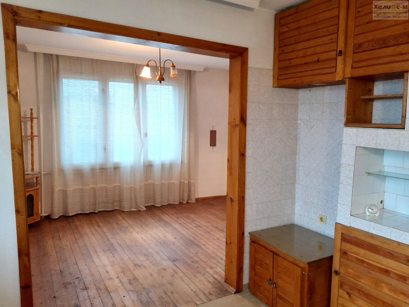 En venta  2 dormitorios Montana , Shirok tsentar , 100 metros cuadrados | 10390096 - imagen [3]