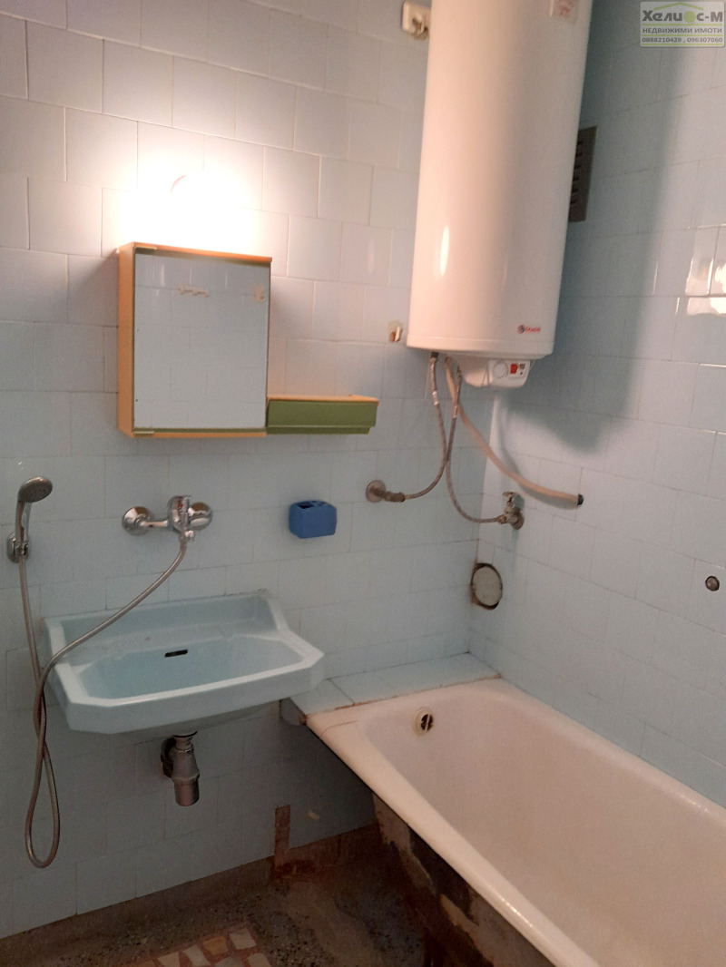 En venta  2 dormitorios Montana , Shirok tsentar , 100 metros cuadrados | 10390096 - imagen [13]