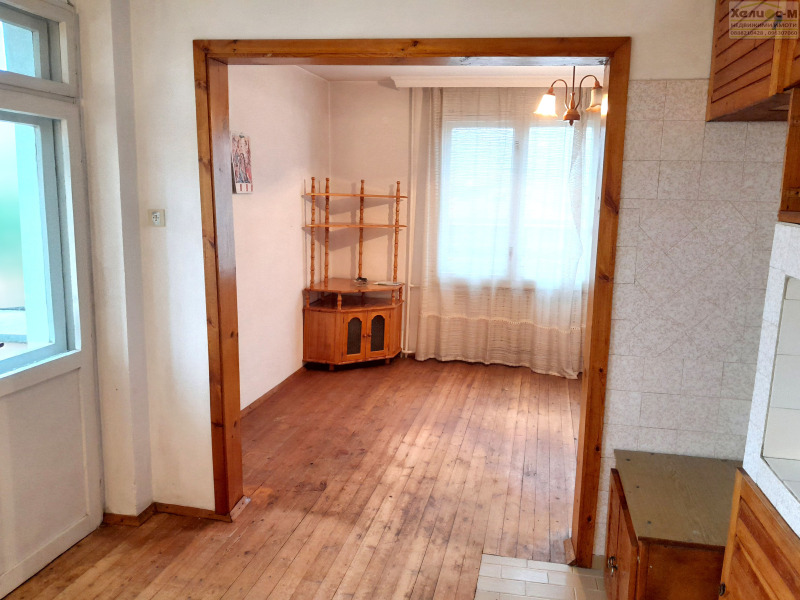 En venta  2 dormitorios Montana , Shirok tsentar , 100 metros cuadrados | 10390096 - imagen [4]