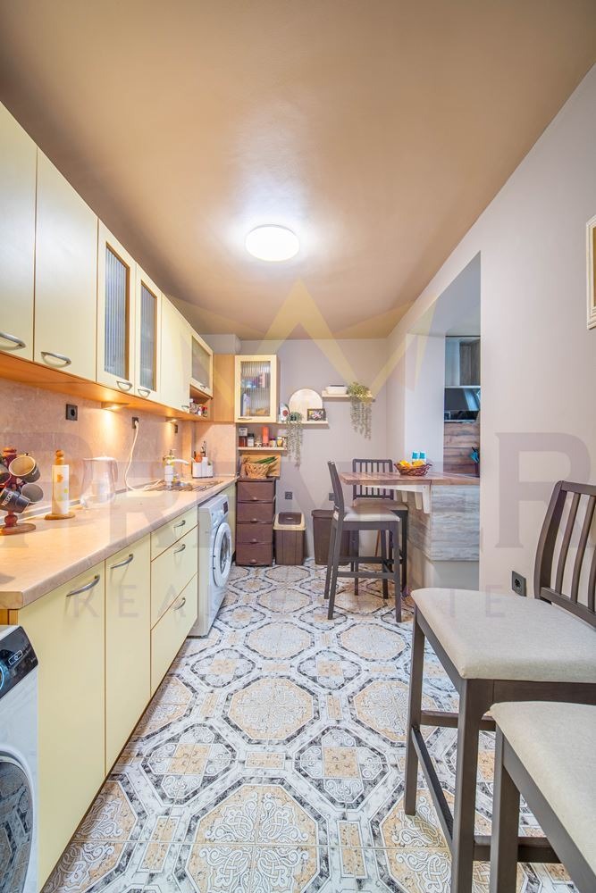 Продава 3-СТАЕН, гр. Варна, Галата, снимка 14 - Апартаменти - 53380482