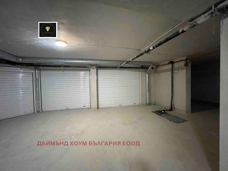 Till salu  Garage Plovdiv , Jujen , 24 kvm | 87067424