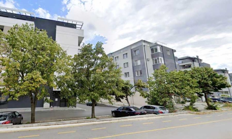 Продава ГАРАЖ, ПАРКОМЯСТО, гр. Варна, Кайсиева градина