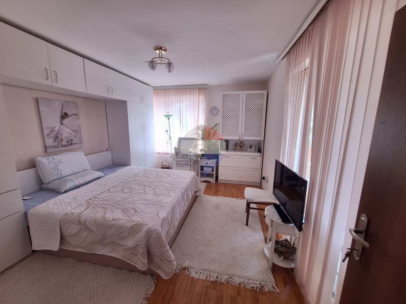 Продава 2-СТАЕН, гр. Варна, к.к. Св.Св. Константин и Елена, снимка 11 - Апартаменти - 55661482
