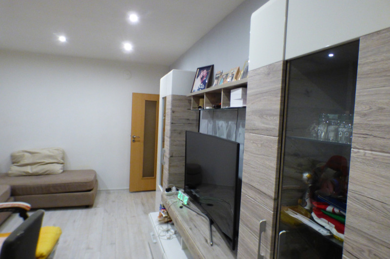 Продава  2-стаен град София , Бъкстон , 72 кв.м | 84726081 - изображение [3]