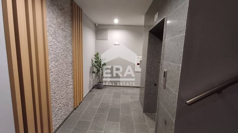 Till salu  2 sovrum Sofia , Dianabad , 209 kvm | 41920587 - bild [11]