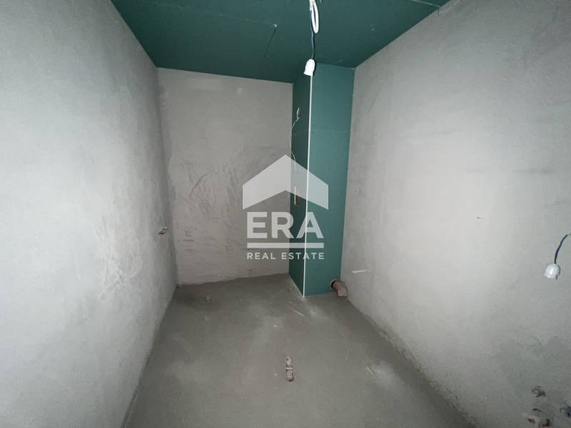 Till salu  2 sovrum Sofia , Dianabad , 209 kvm | 41920587 - bild [7]