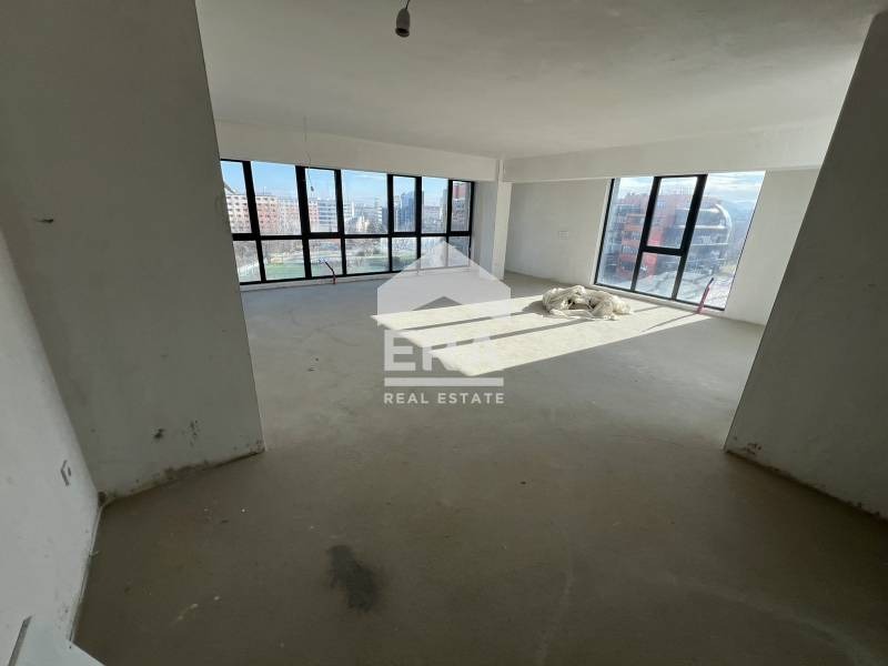 Till salu  2 sovrum Sofia , Dianabad , 209 kvm | 41920587 - bild [3]