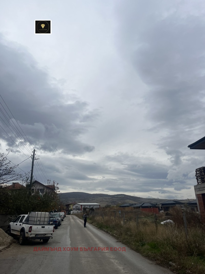 Продава КЪЩА, с. Първенец, област Пловдив, снимка 3 - Къщи - 52523731