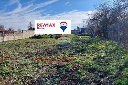 Продава  Парцел област Варна , с. Равна гора , 880 кв.м | 32198485