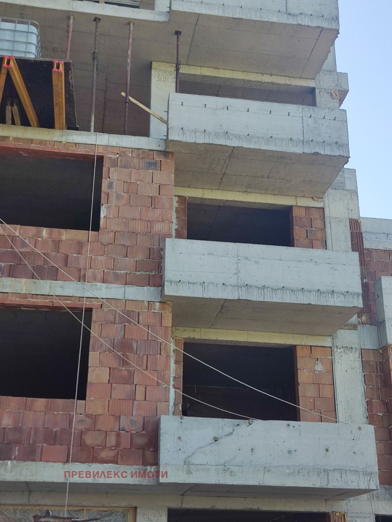 Продава  2-стаен, град Пловдив, Тракия • 70 885 EUR • ID 44423565 — holmes.bg - [1] 