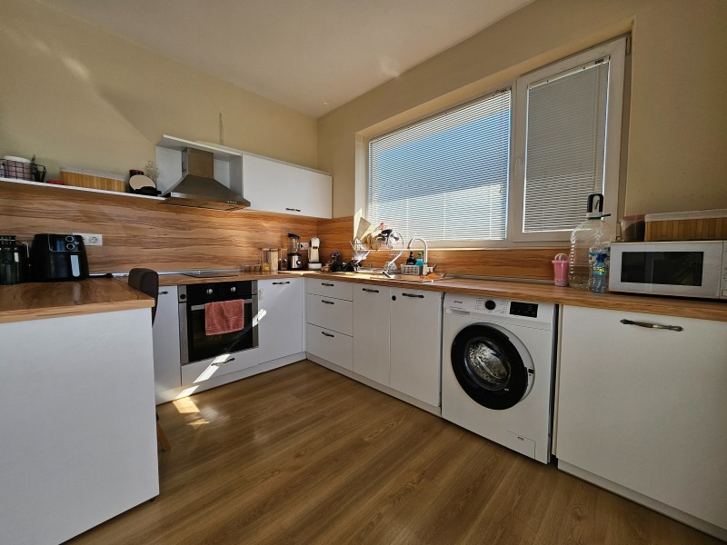 De vânzare  1 dormitor Plovdiv , Hristo Smirnensci , 108 mp | 76452002