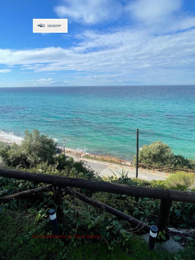 Продава МЕЗОНЕТ, Извън страната, област Извън страната