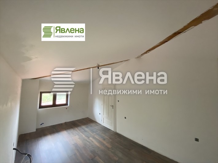 Продава КЪЩА, гр. Годеч, област София област, снимка 13 - Къщи - 49590117