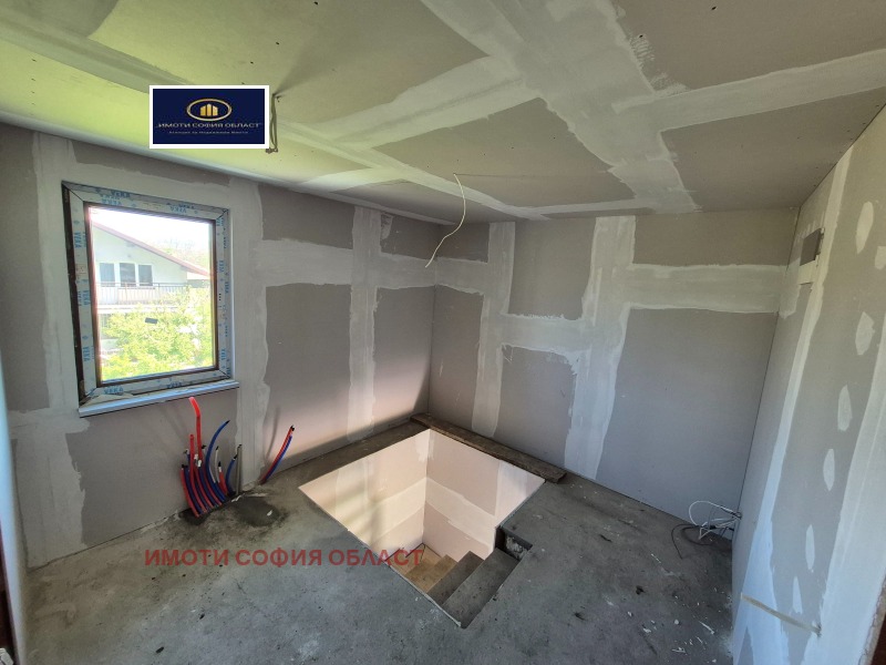 À venda  Casa região Sófia , Petartch , 168 m² | 94688510 - imagem [17]