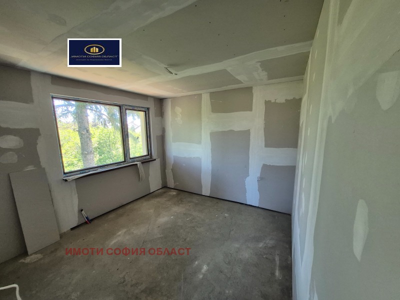 À venda  Casa região Sófia , Petartch , 168 m² | 94688510 - imagem [14]