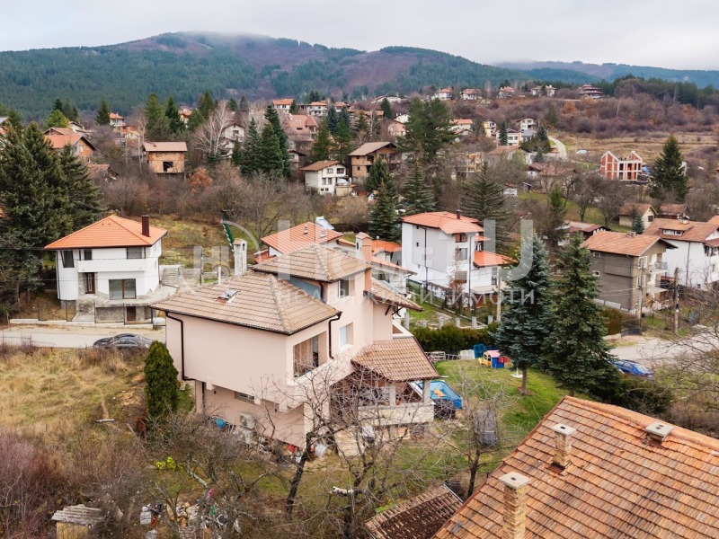 Продава КЪЩА, с. Рударци, област Перник, снимка 2 - Къщи - 52732947