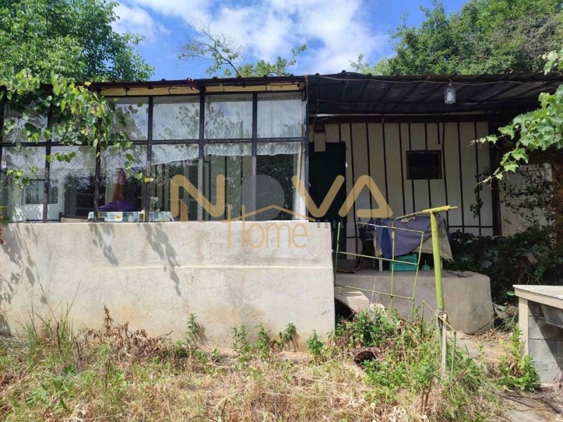 Продава  Парцел град Варна , м-т Боровец - юг , 650 кв.м | 92800385