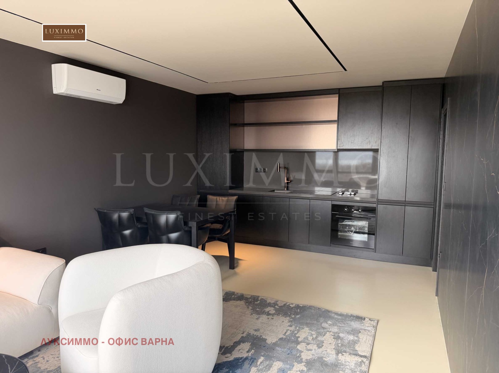 Продава 3-СТАЕН, гр. Варна, Център, снимка 2 - Апартаменти - 56432700